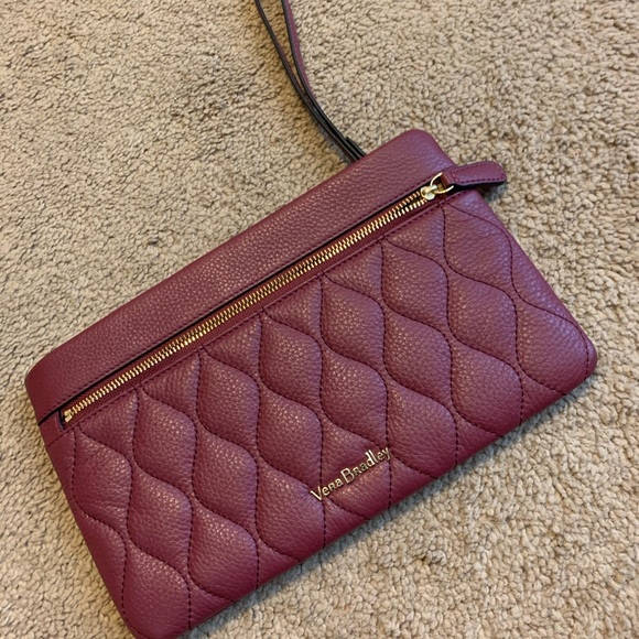 Vera Bradley “Avery Tote” - Picture 6 of 7